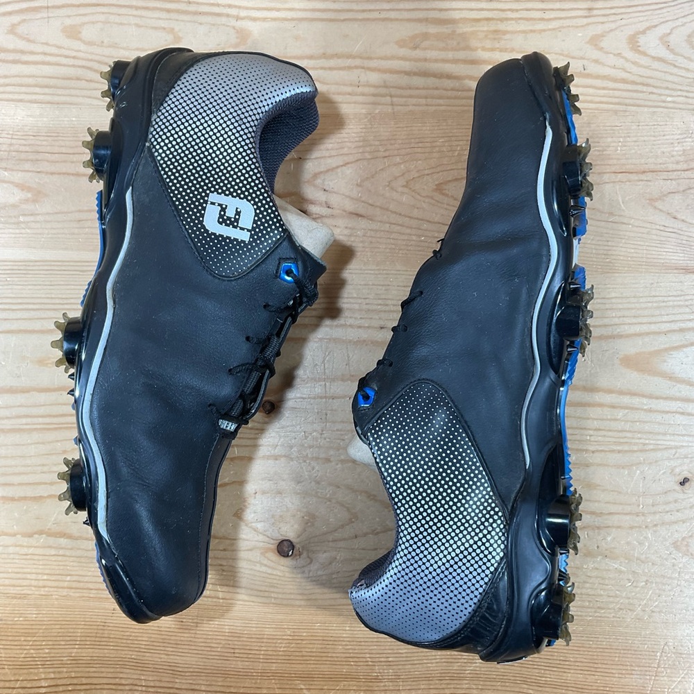 FootJoy FJ DNA Helix Spikes Golf Shoes Men’s 11.5 M Black/Silver 53318 - Picture 7 of 10